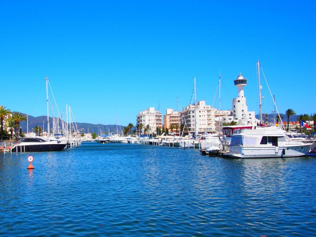 Holiday Home Peni By Interhome Empuriabrava Εξωτερικό φωτογραφία